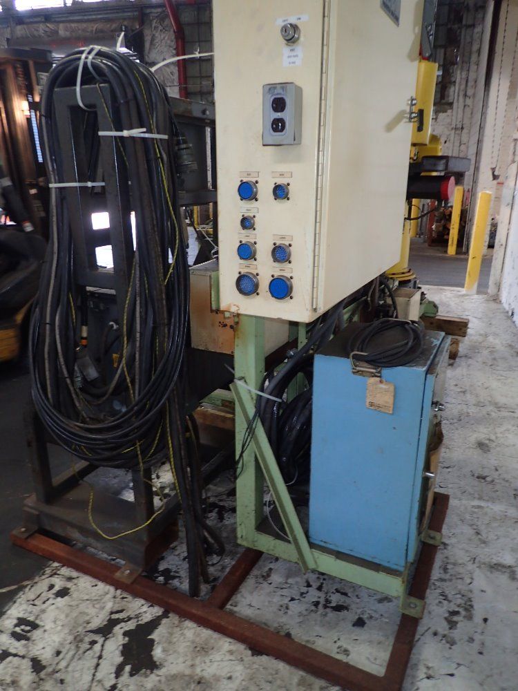 Fanuc Robot W/ Spot Welder