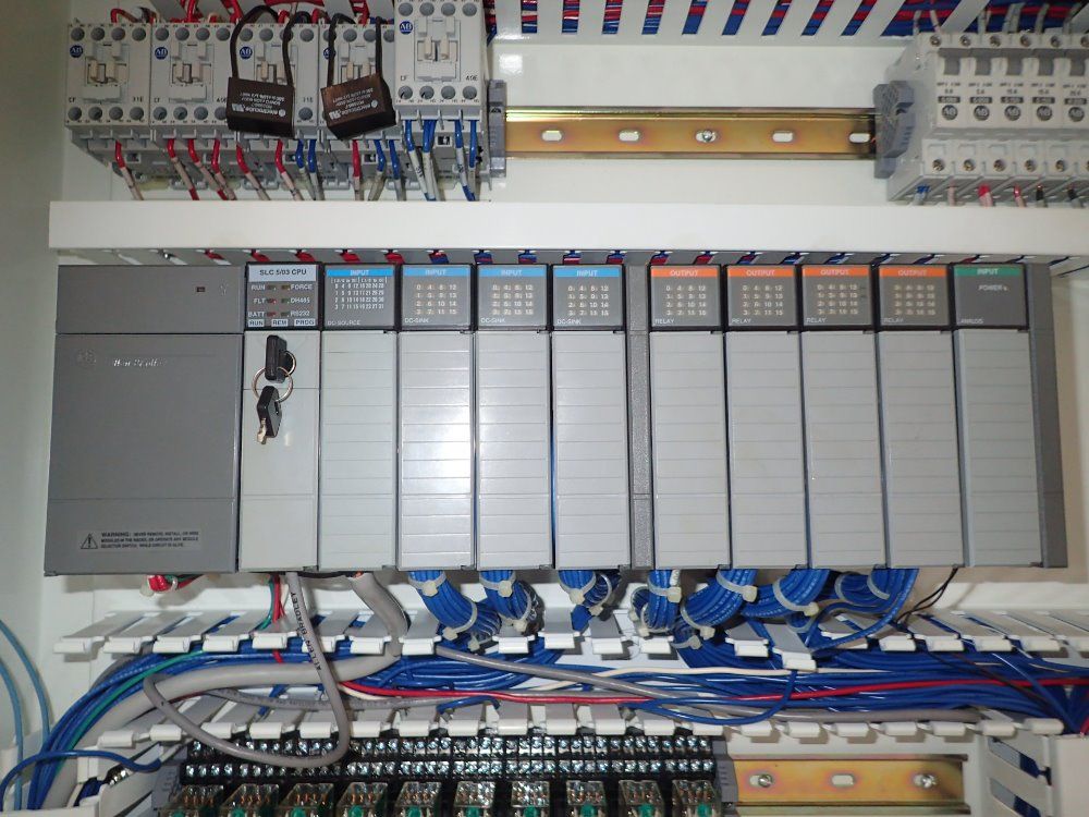 Fanuc Robot W/ Spot Welder