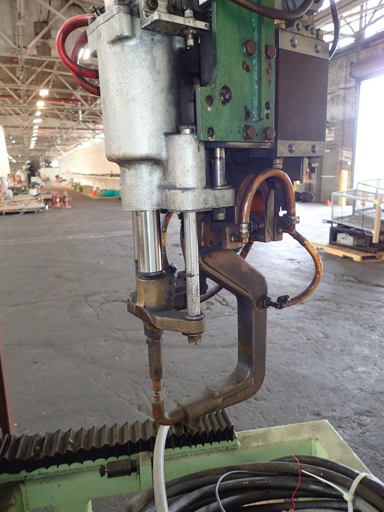 Fanuc Robot W/ Spot Welder