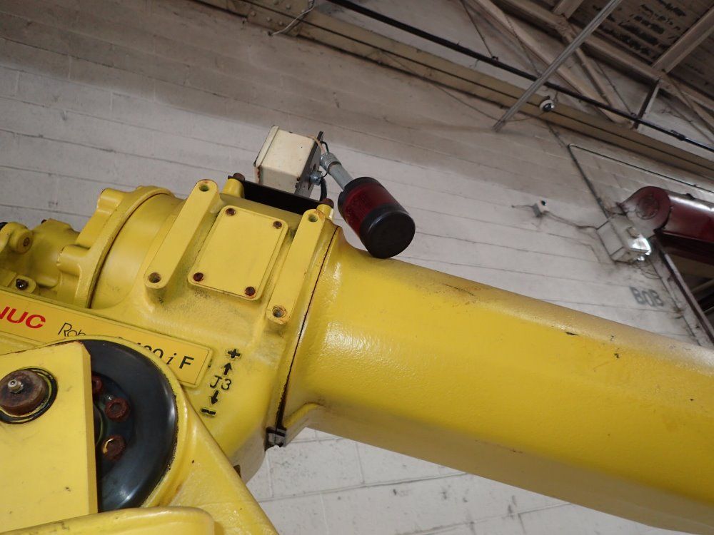 Fanuc Robot W/ Spot Welder