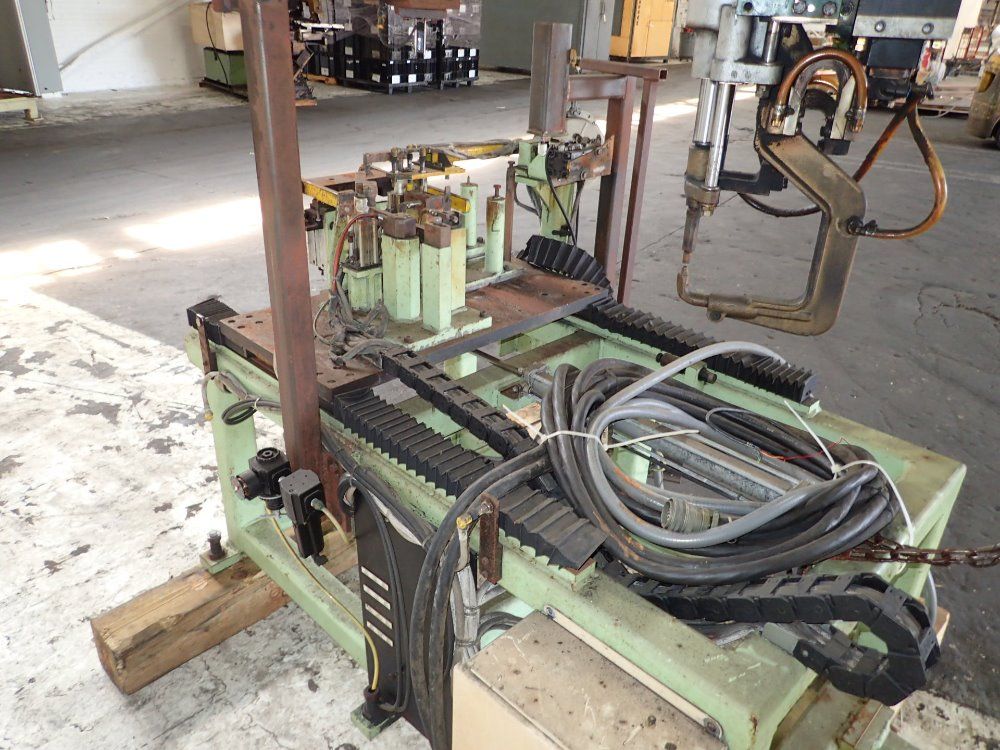 Fanuc Robot W/ Spot Welder