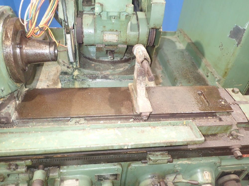 Bown & Sharpe Cylindrical Grinder