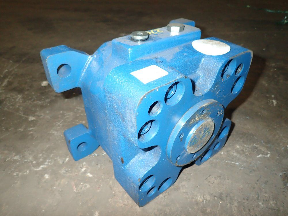 Bird-johnson 1000psi Hydraulic Motor - 735323s-t-5t/00-s