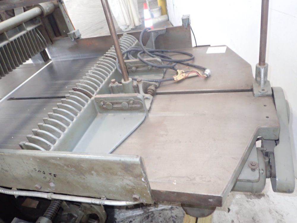 Harris-seybold Paper Shear