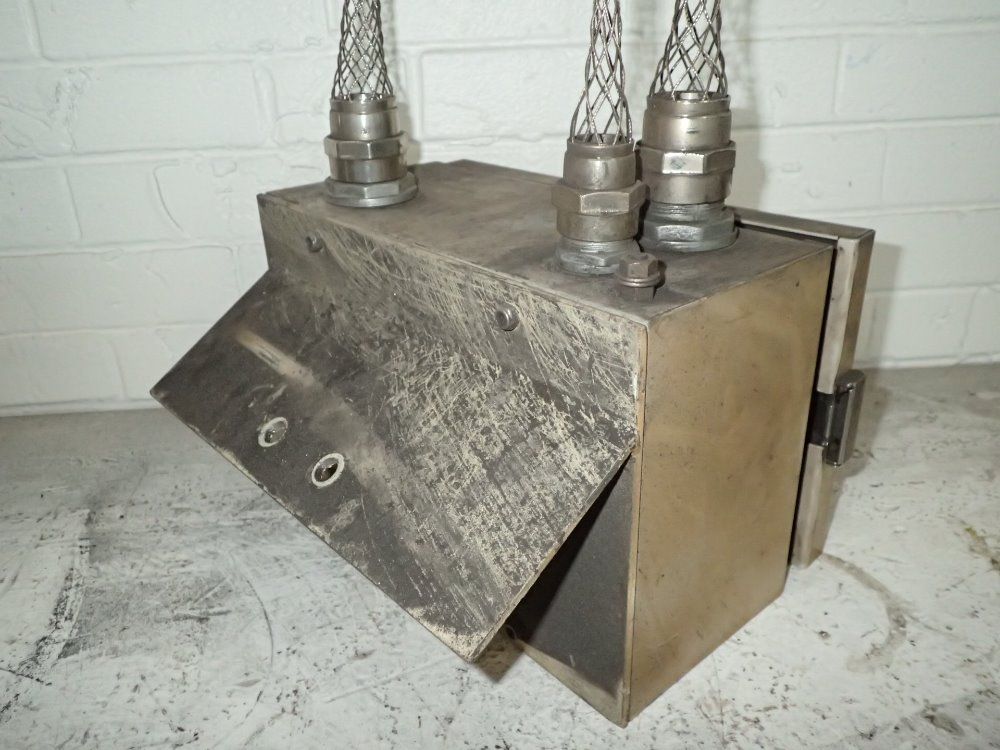 Fuji Electric Circuit Breaker Switch