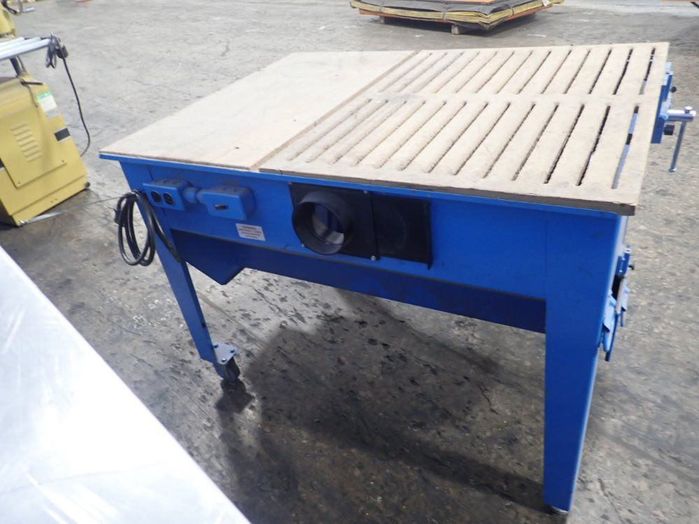 Denray Down Draft Table