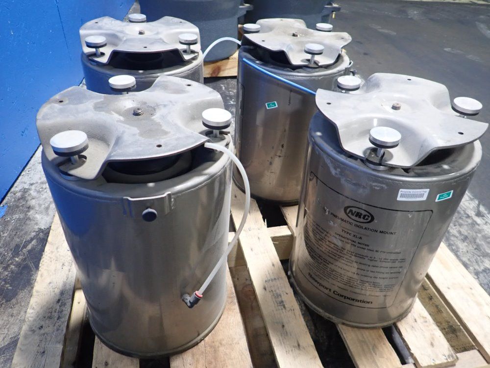 Newport Isolation Table Legs