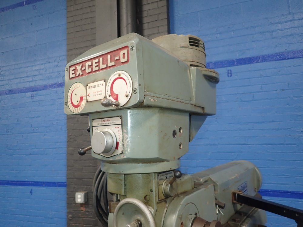 Ex-xell-o Vertical Mill