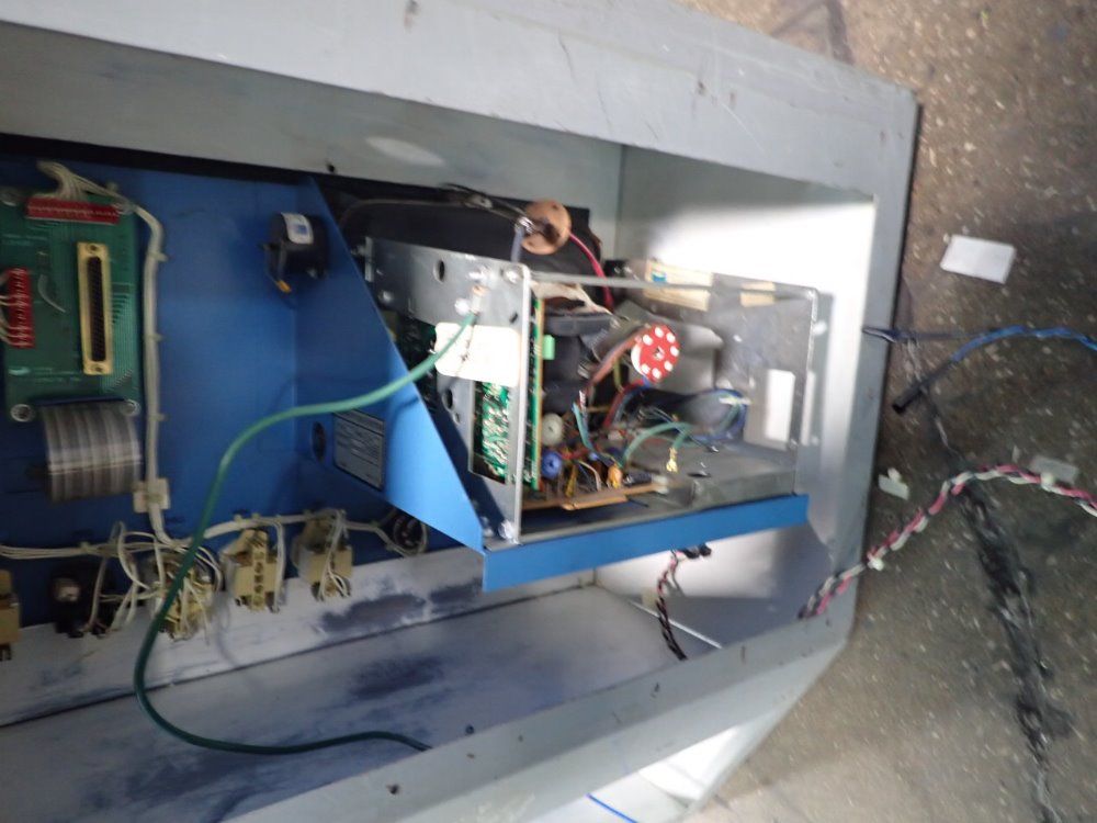 United States Machine Tools Control Panel