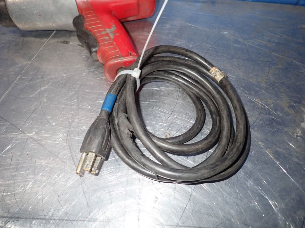 Milwaukee Electric Impact Wrench