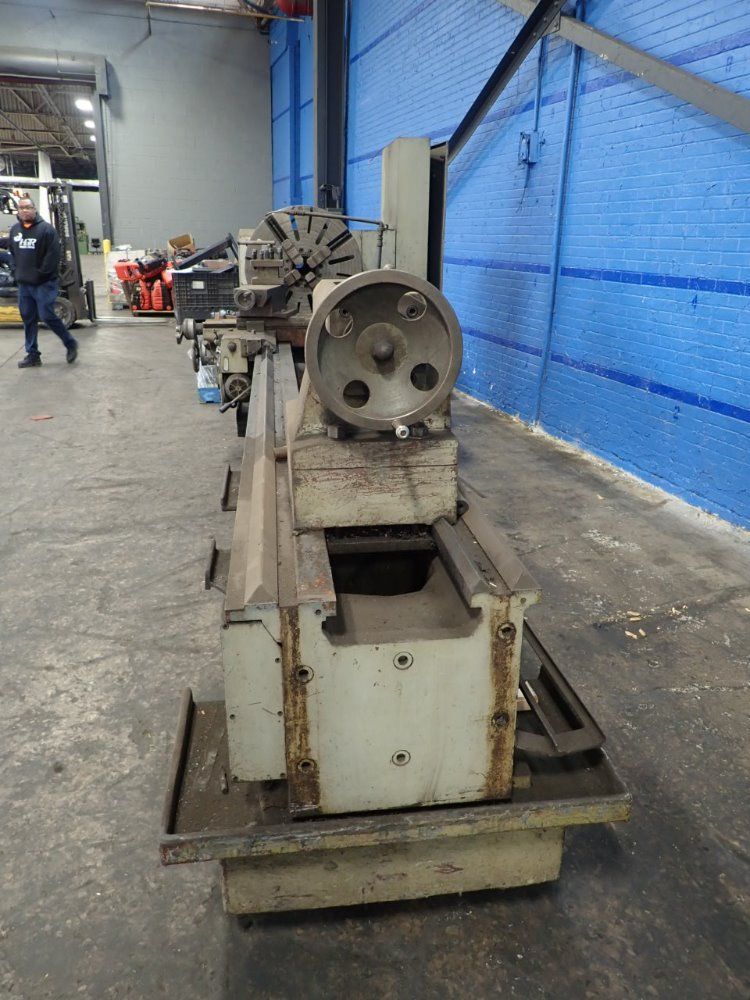 Poreba Gap Bed Lathe