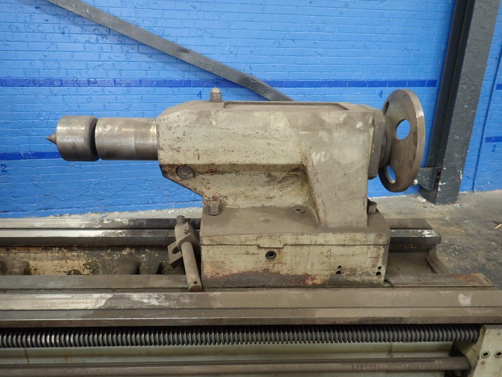 Poreba Gap Bed Lathe