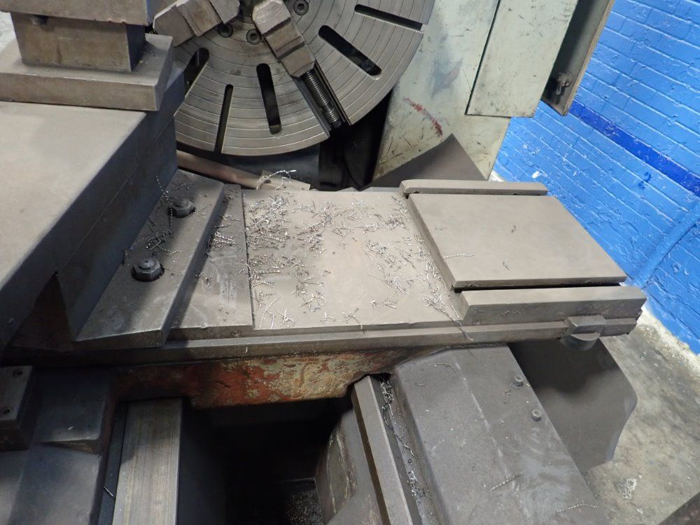 Poreba Gap Bed Lathe