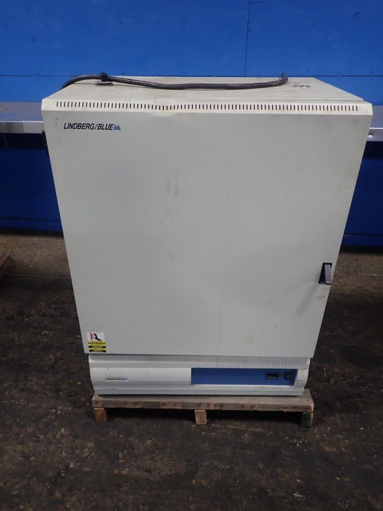 Lindberg / Blue M Incubator