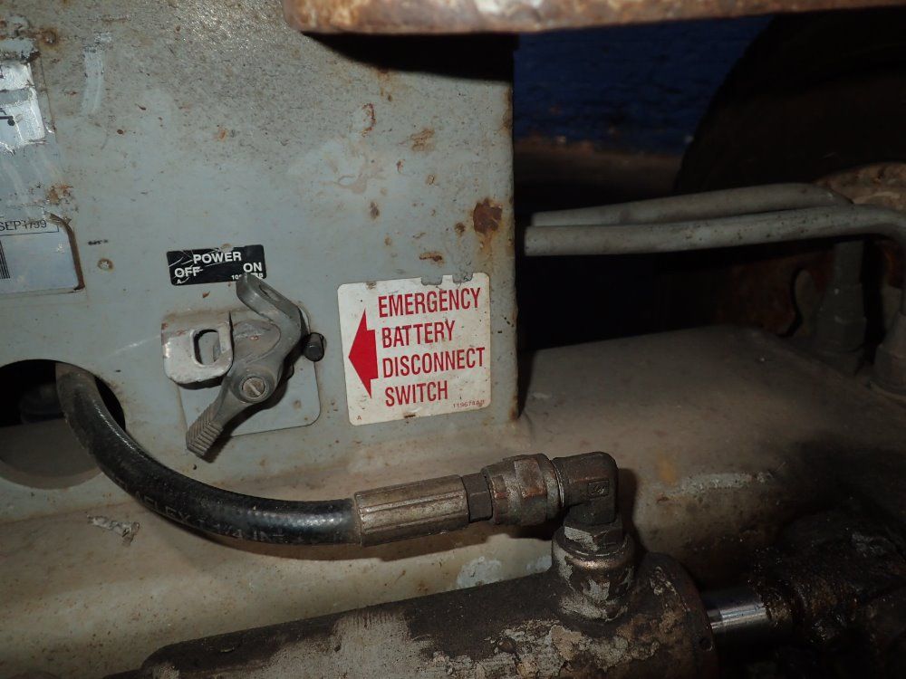 Sky Jack Scissor Lift