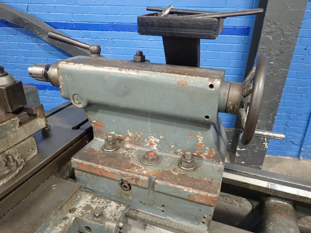 Tos Gap-bed Lathe