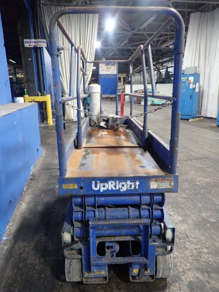 Upright Inc Platform Scissor Lift