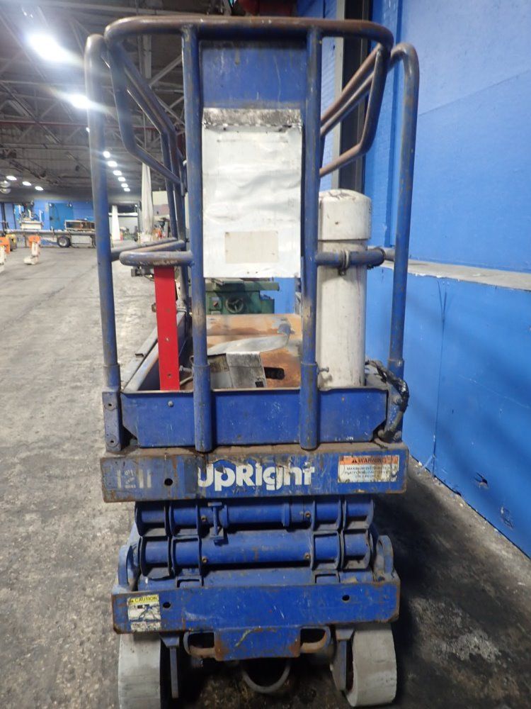 Upright Inc Platform Scissor Lift