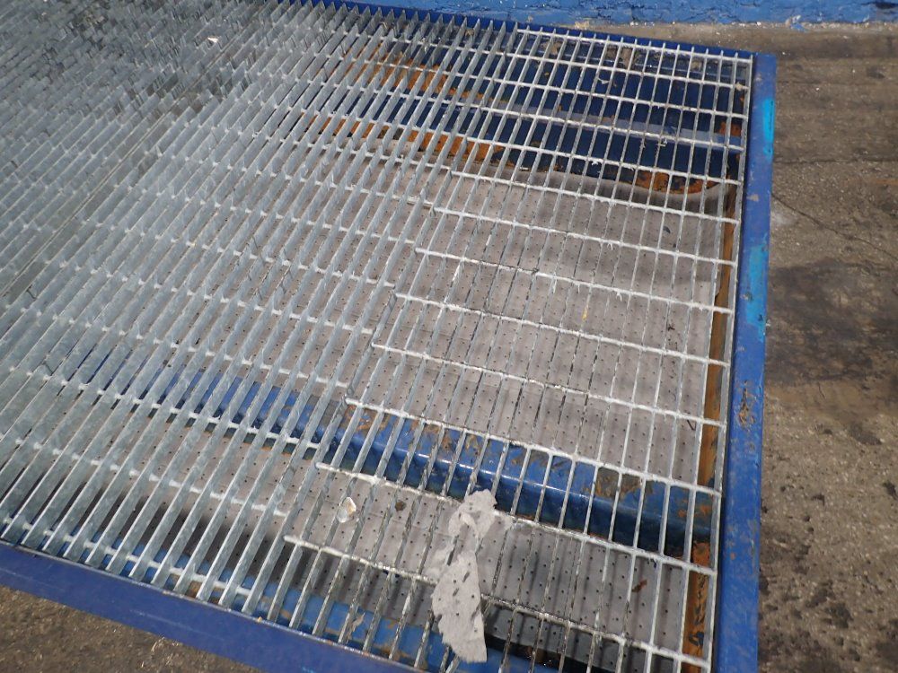 Dehios Spill Containment Pallet