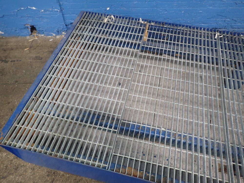 Dehios Spill Containment Pallet