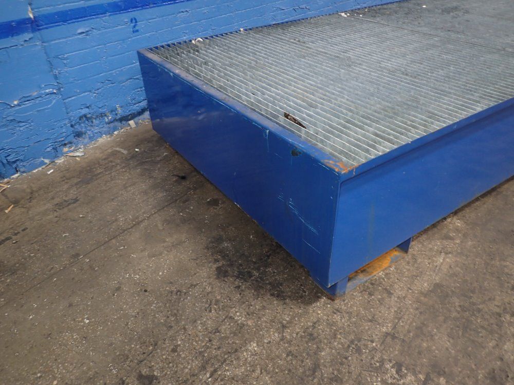 Dehios Spill Containment Pallet