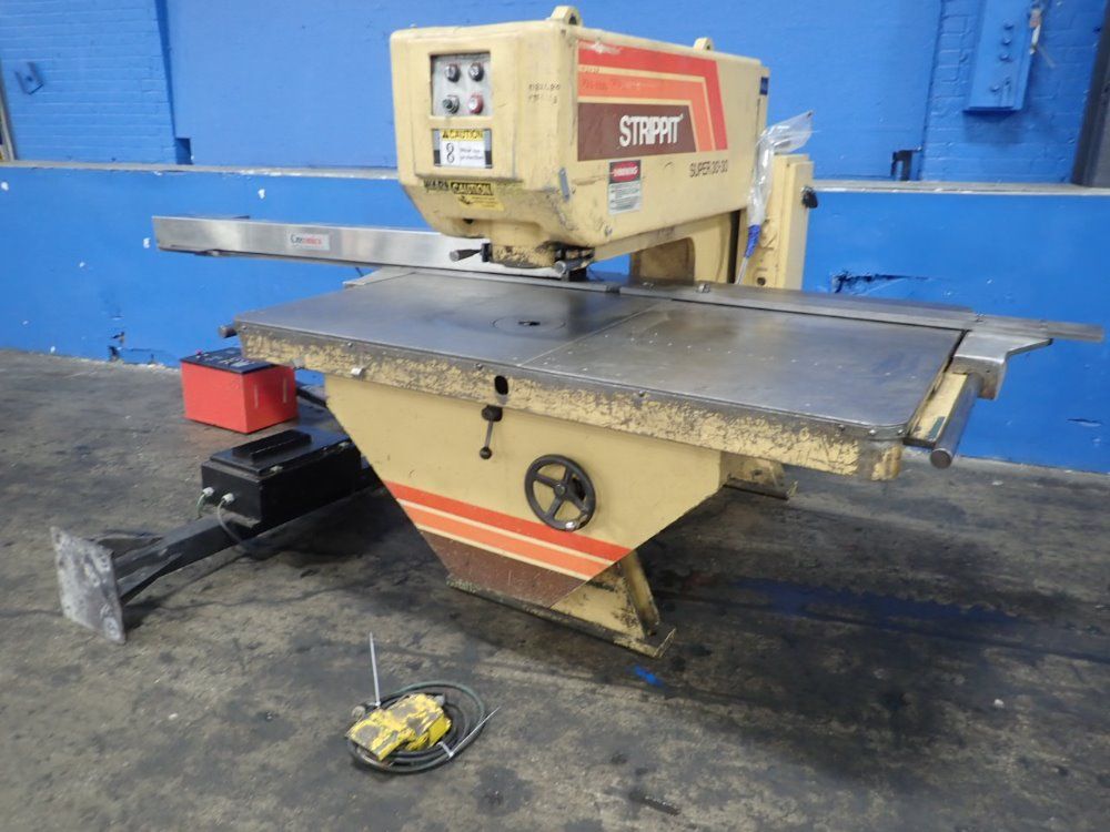 Houdaille / Strippit 1/4" Steel 48" X 72" Table Punch Press - Super 30-30