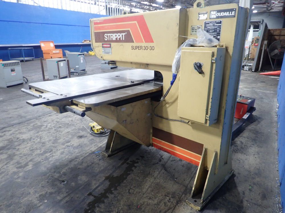 Houdaille / Strippit 1/4" Steel 48" X 72" Table Punch Press - Super 30-30