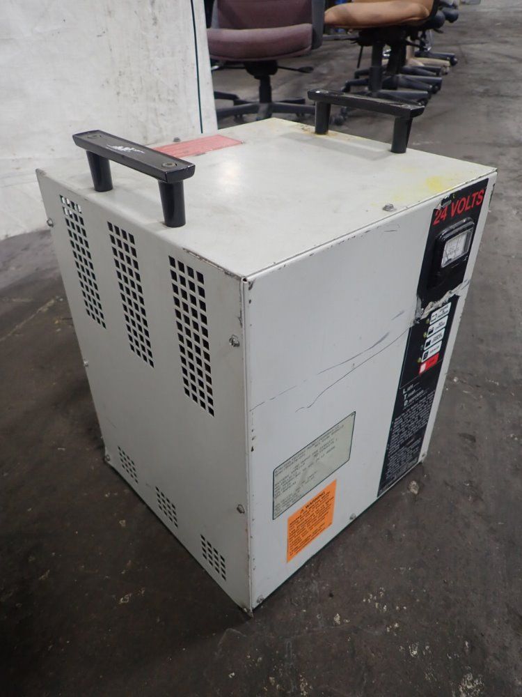 Ferro Battery Charger