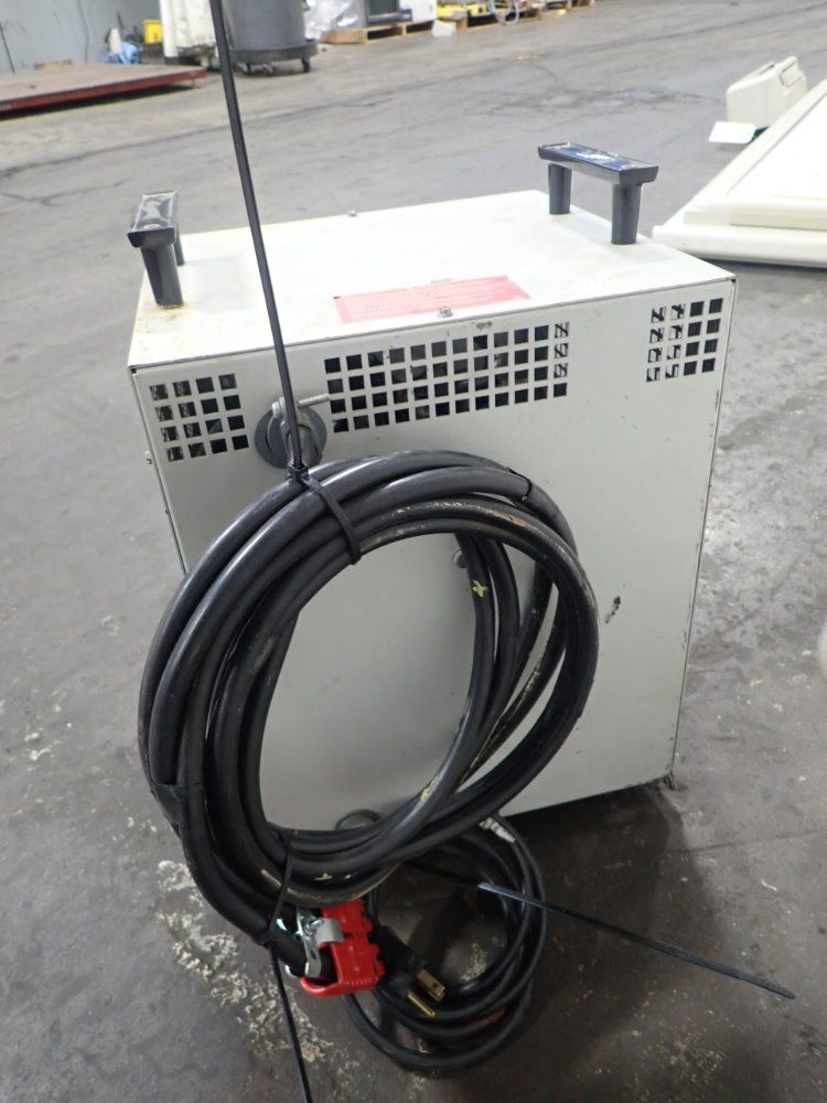 Ferro Battery Charger