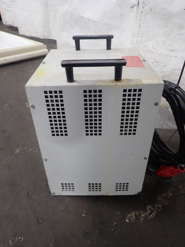 Ferro Battery Charger