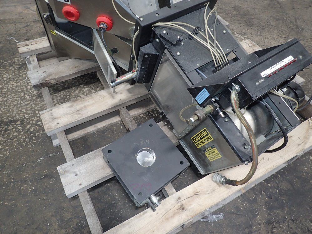 Magurie Weigh Scale Blender