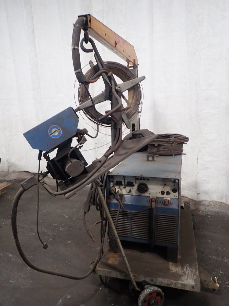 Miller / Bernard Welder W/ Boom & Wirefeeder