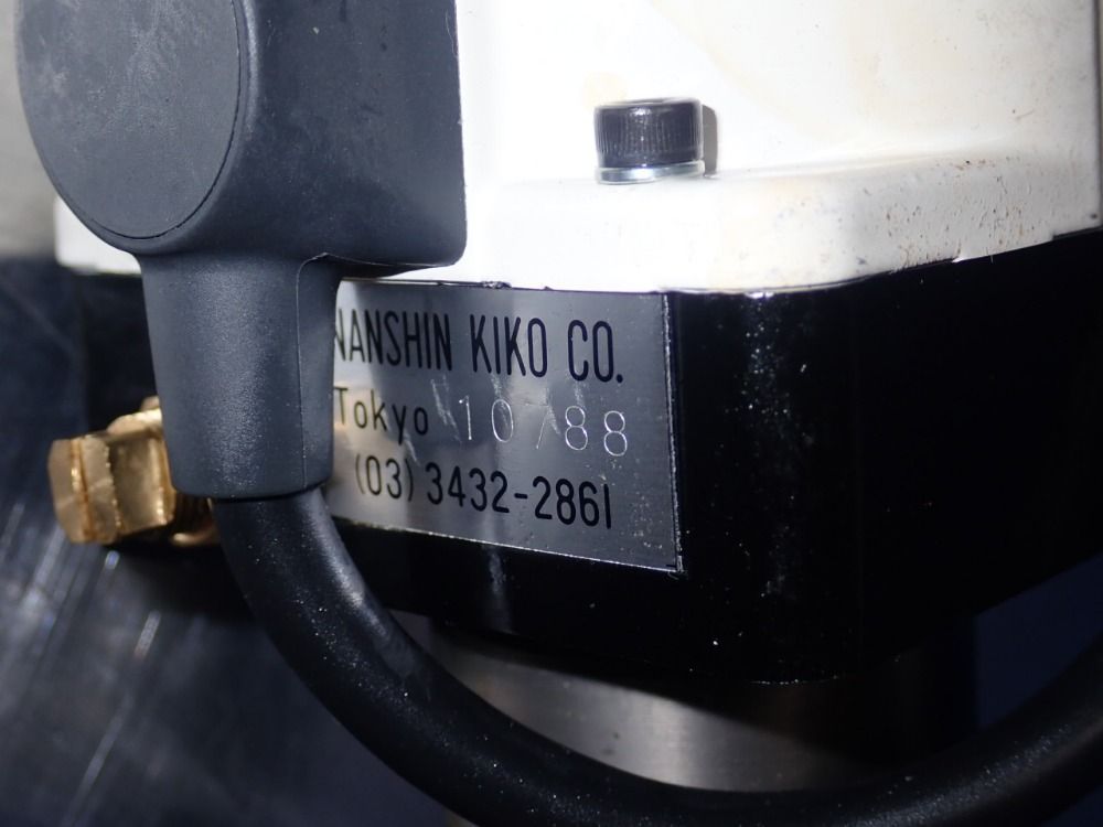 Omega/nanshin Kiko Lubricator