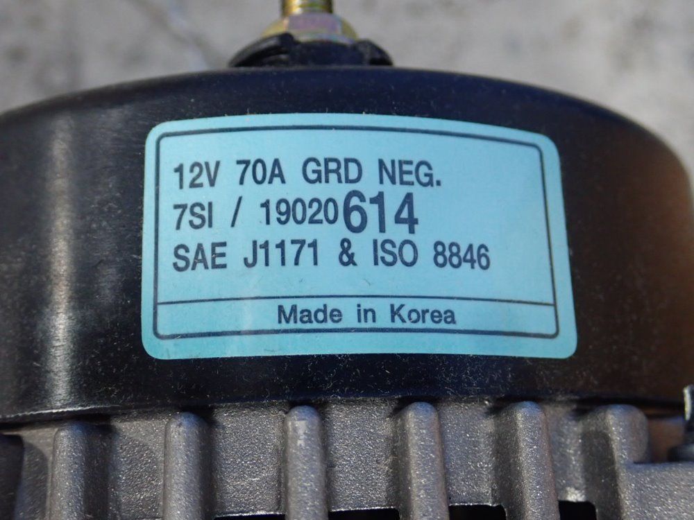 O E M 12v Alternator