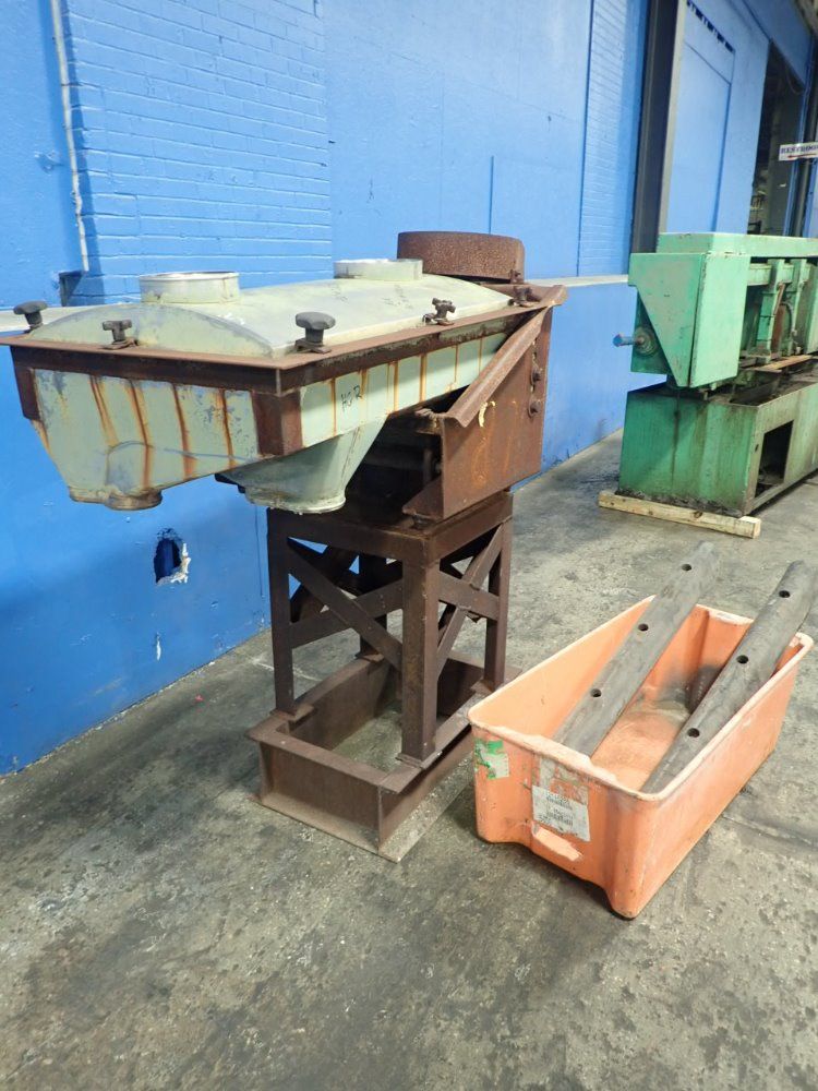 Sprout & Waldron Vibratory Feeder