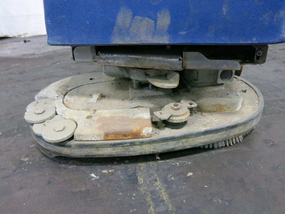 Windsor/turntech Floor Scrubber