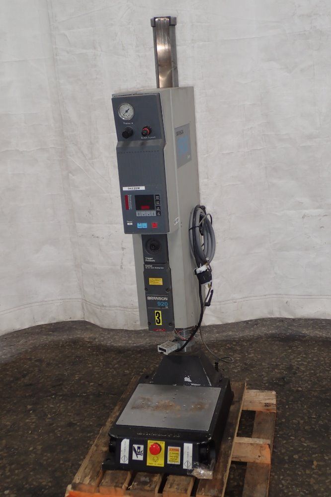 Branson 920 Iw+ Ultrasonic Welder - 920 Iw+