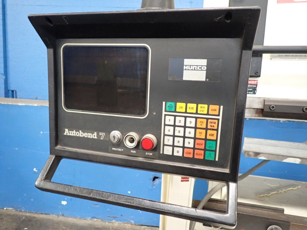 Hurco / Mebusa 78 3/4", 40ton 6' Press Brake - Ph 40/20