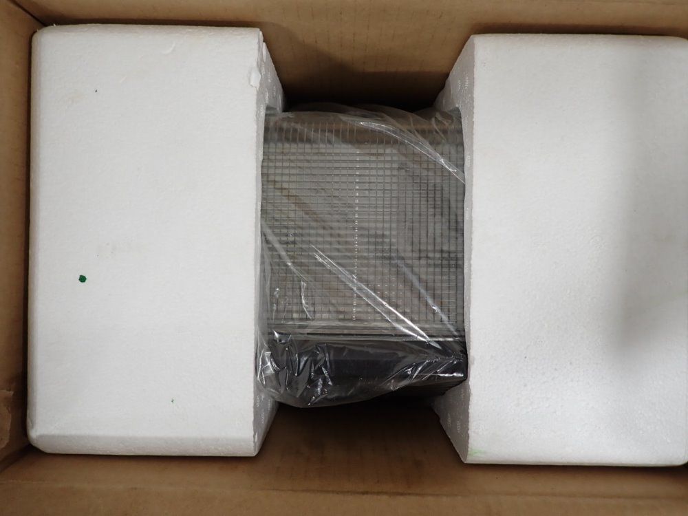 Econolight Light Fixture