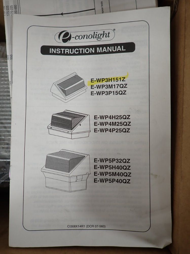 Econolight Light Fixture