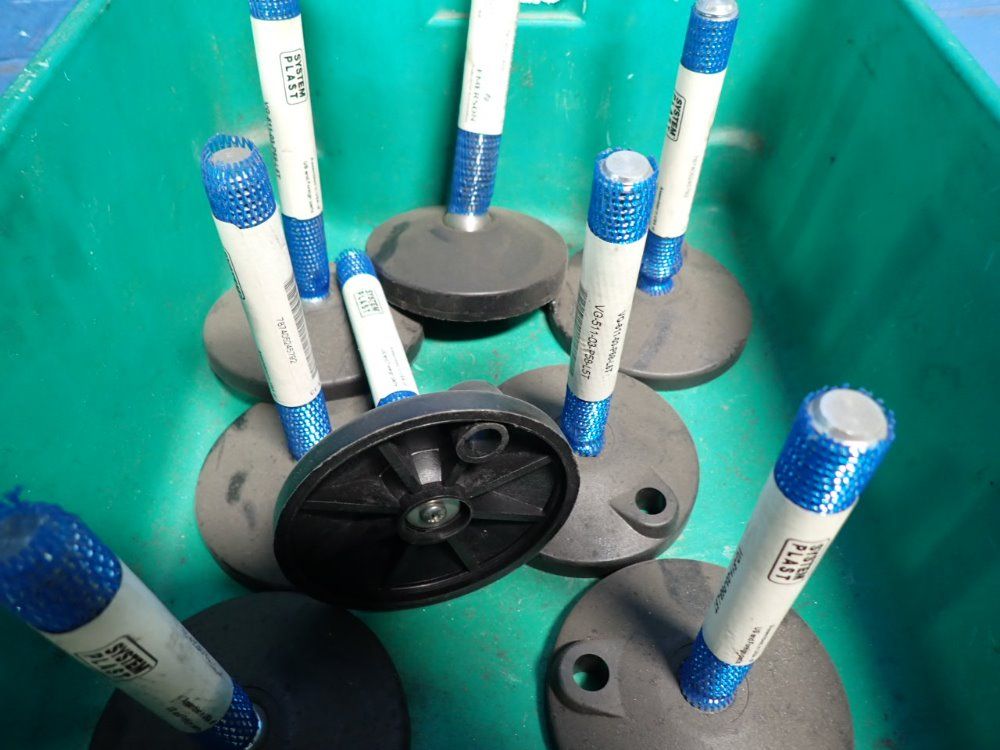 Sytem Plast Threaded Shafts