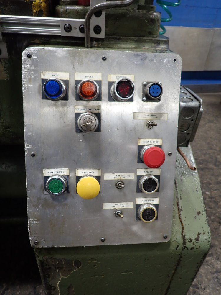 Bruderer 24" X 30" Bed, 60 Ton Bsta 60h 4-post Press - Bsta 60h