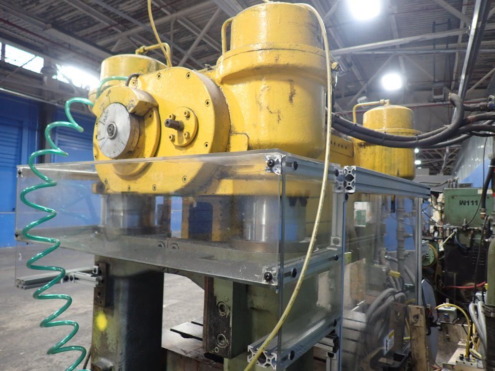 Bruderer 24" X 30" Bed, 60 Ton Bsta 60h 4-post Press - Bsta 60h