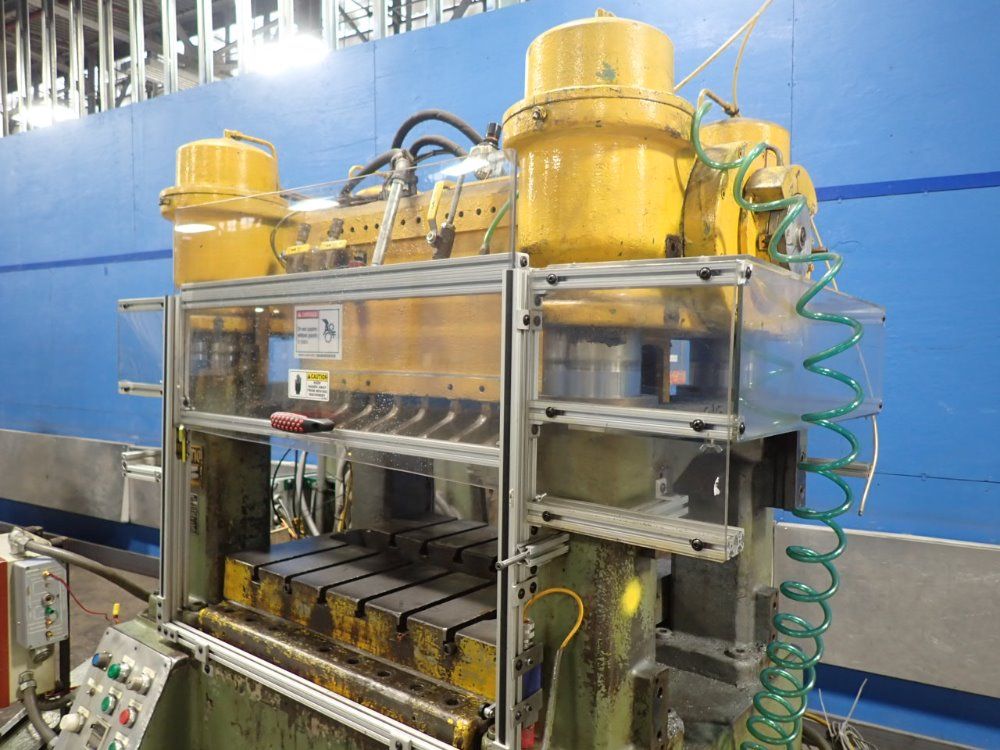 Bruderer 24" X 30" Bed, 60 Ton Bsta 60h 4-post Press - Bsta 60h