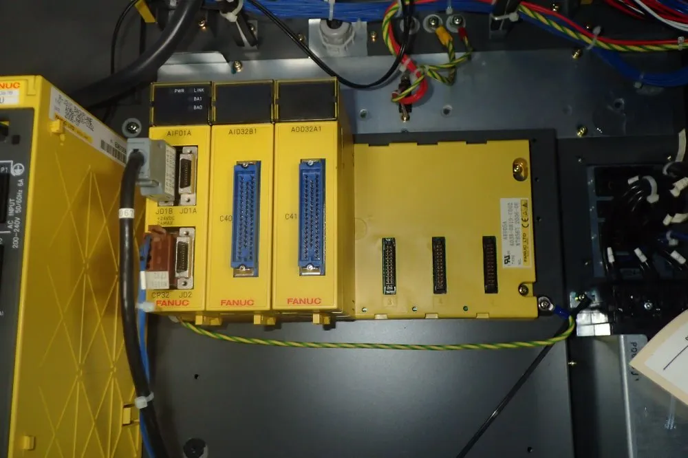 Fanuc M-16ib/20 Robot - M-16ib/20