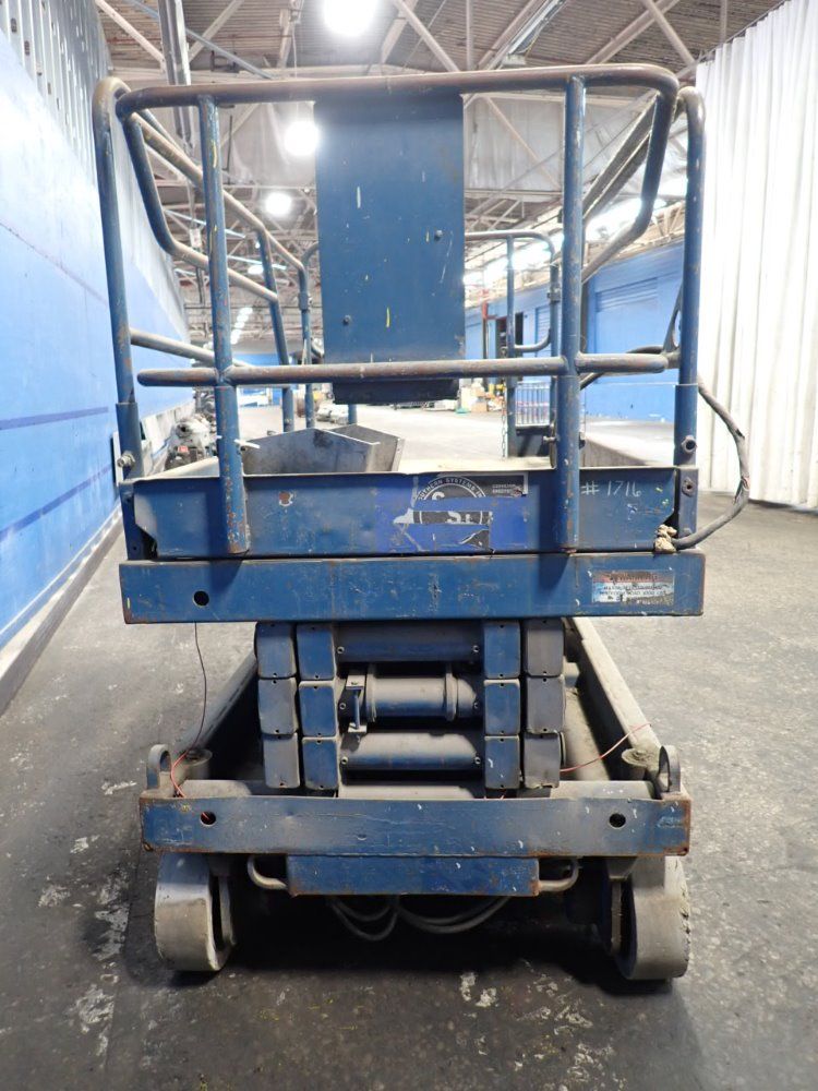 Upright Platform Scissor Lift