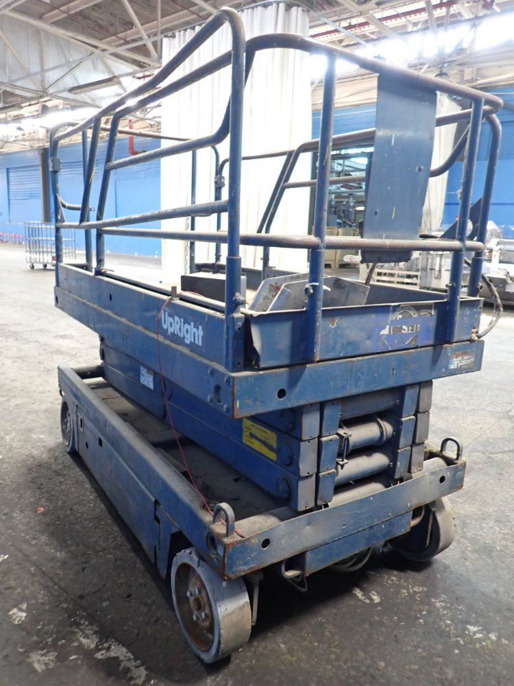 Upright Platform Scissor Lift