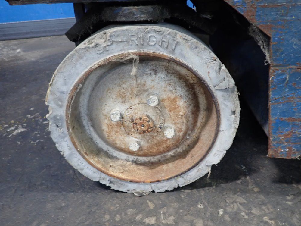 Upright Platform Scissor Lift