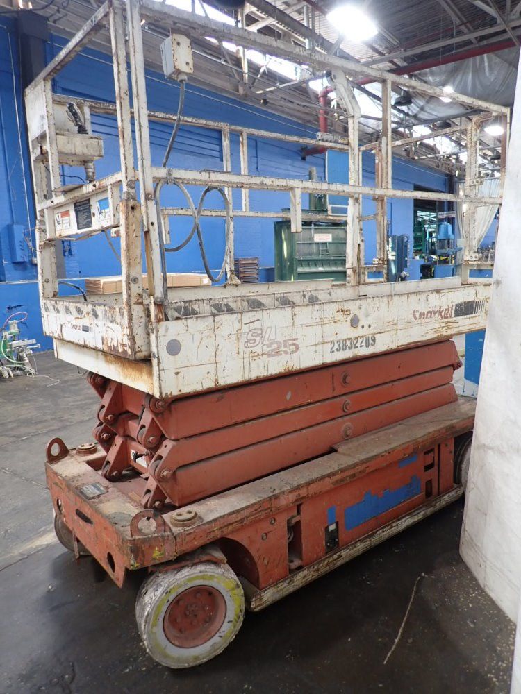 Snorkel 850# / 25' Sl-25 Platform Scissor Lift - Sl-25