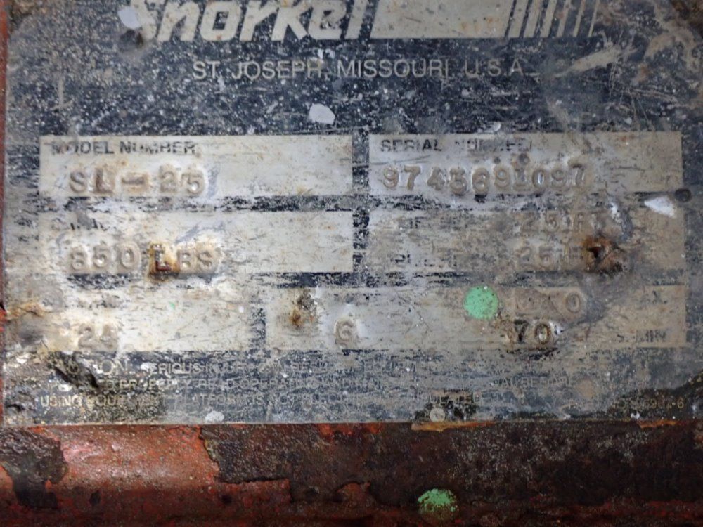 Snorkel 850# / 25' Sl-25 Platform Scissor Lift - Sl-25